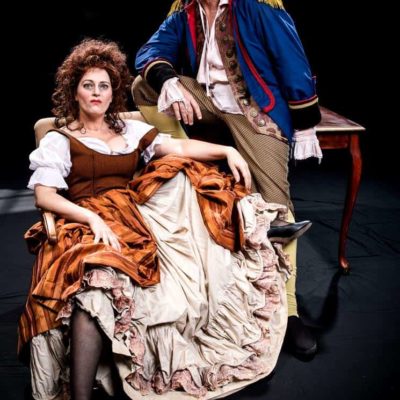 CAROLE WILLIAMS as Madame Thenardier and IAN MOORE as Thenardier. PHOTO CREDIT Mark Duffus